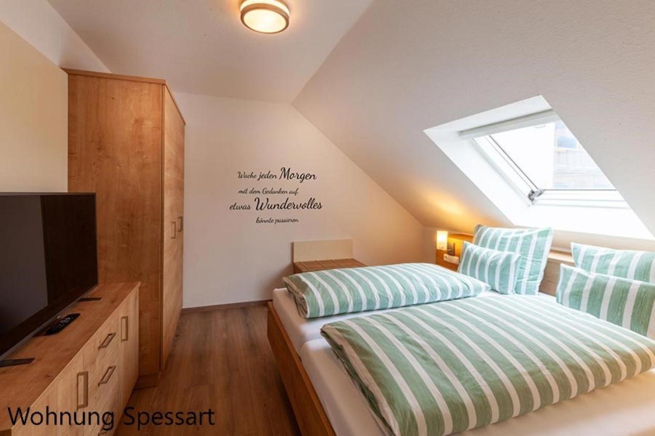 Gaestehaus Zur Quelle Wachtersbach Екстер'єр фото